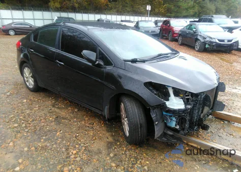 2015 Kia Forte Lx z USA, uszkodzony, nr VIN KNAFX4A65F5385175